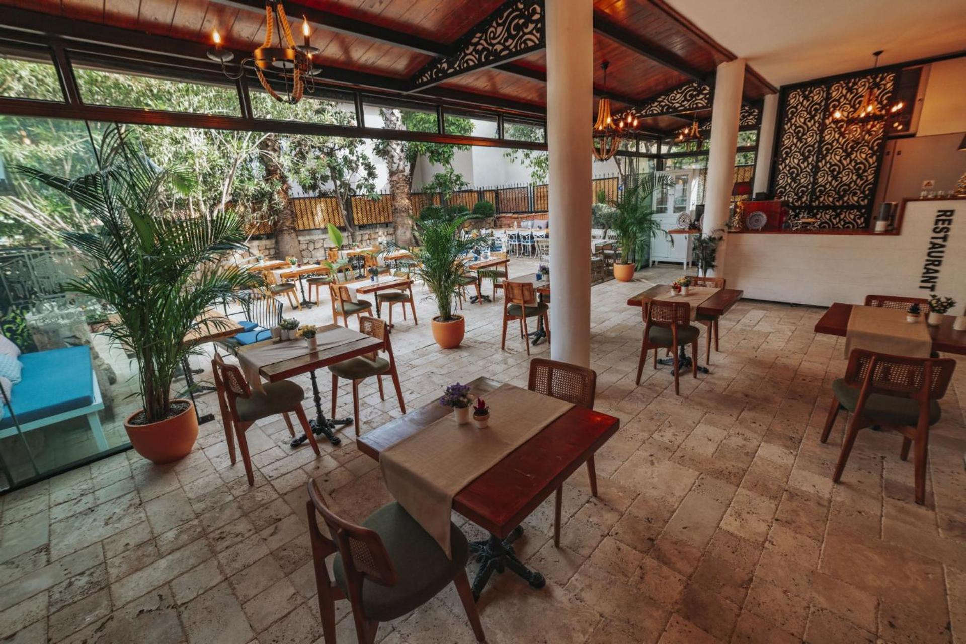 Sofa Hotels Kaleici Antalya Exterior photo